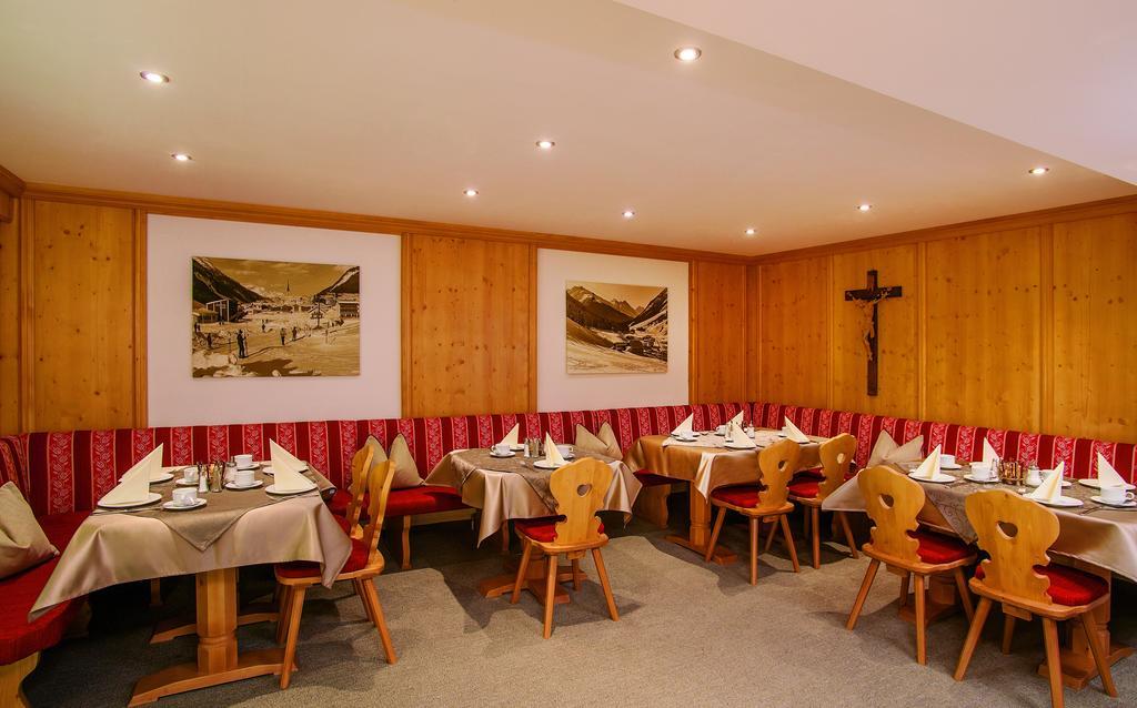 Hotel Garni Chasa Sulai Ишгъл Екстериор снимка