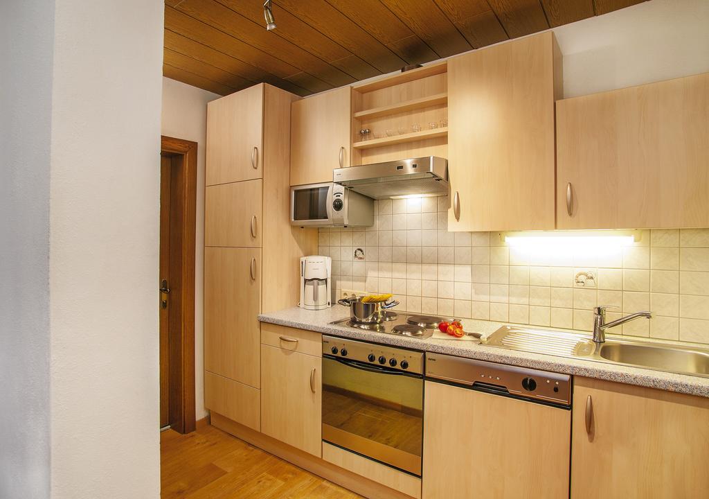 Hotel Garni Chasa Sulai Ишгъл Екстериор снимка