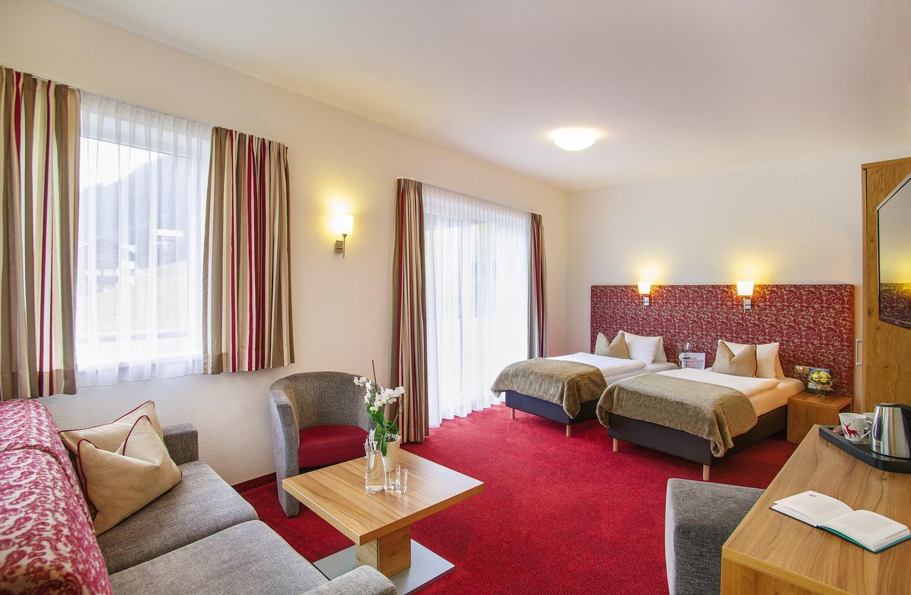 Hotel Garni Chasa Sulai Ишгъл Екстериор снимка